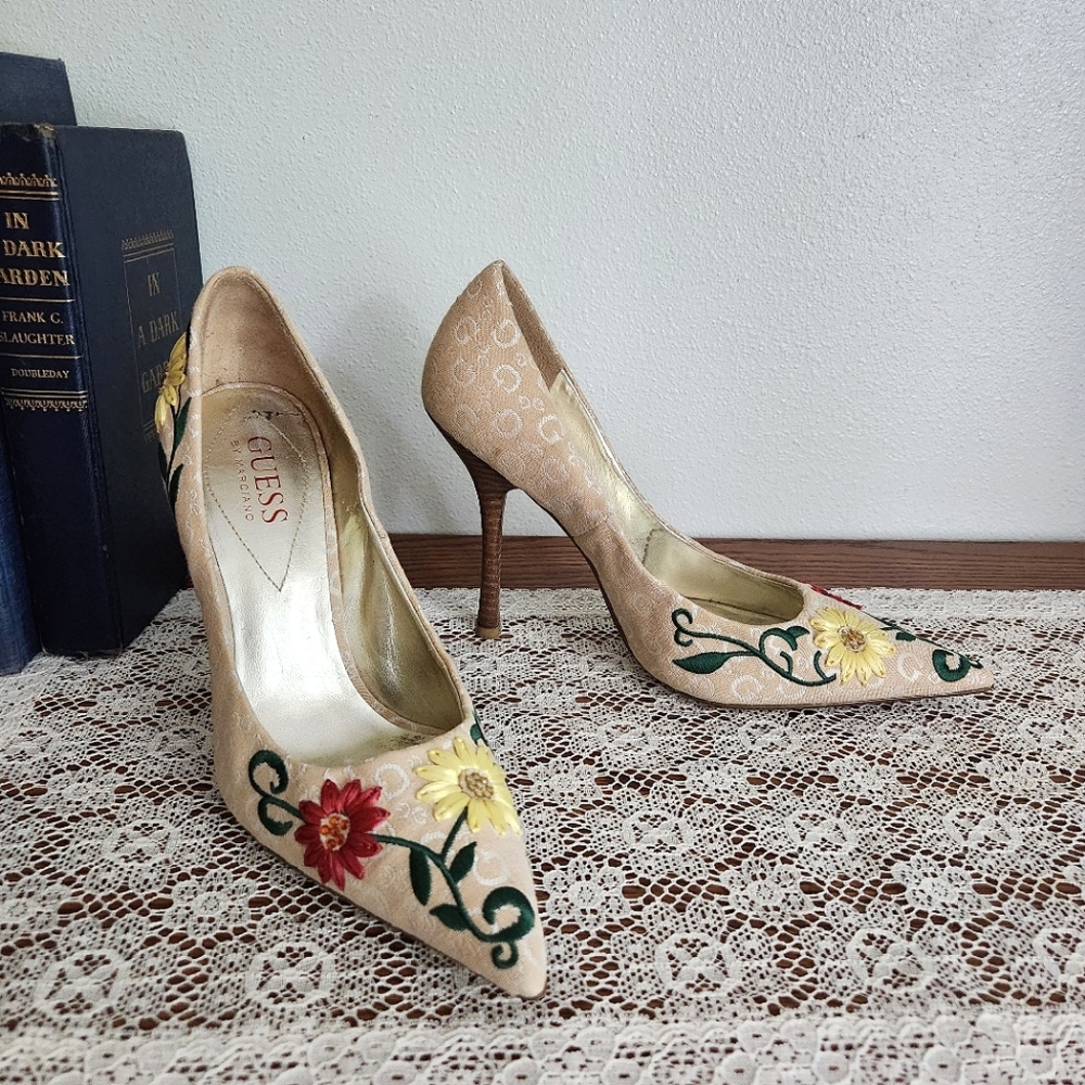 Guess by Marciano Beige Floral Embroidered Pointed-Toe Heels